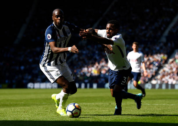 再次赢得球 再次赢得球